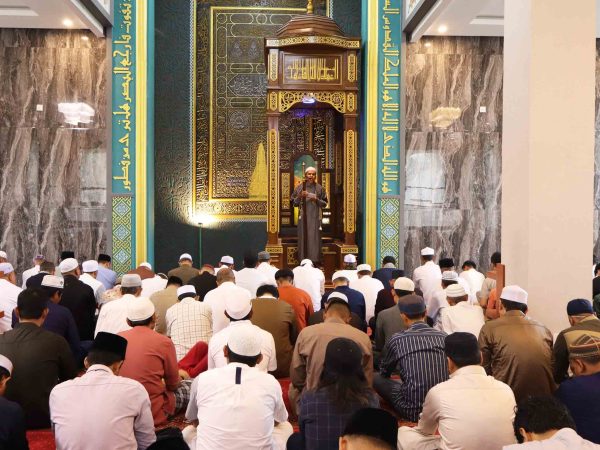 Masjid Al Hijrah Loa Bakung Laksanakan Sholat Idul Adha 1447 H